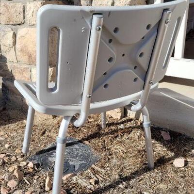 Lot 78: Shower Assist Seating