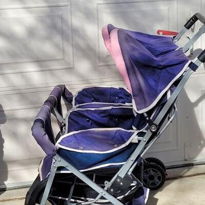 Lot 81: Large 2-Child RHINO Stroller WORKS GREAT