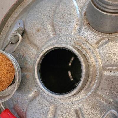 Lot 90: Vintage New OLD IRONSIDE 2 1/2 Gallon Gas Can (Appears Unused)