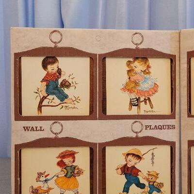 Lot 92: Vintage NEW Mid Century Modern Wall Art Tiles