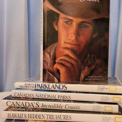 Lot 99: Vintage 1980's Assorted National Geographic Hardback Reference Books 