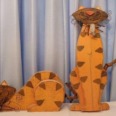 Lot 100: (2) Metal and Wood Mixed Media Cat Home Deco