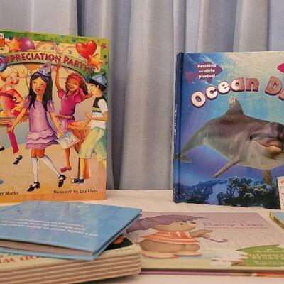 Lot 104: Assorted NEW Children's Books