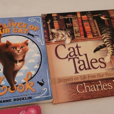 Lot 108: Assorted NEW Animal Books