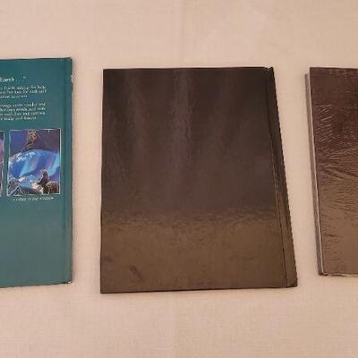 Lot 114: (3) Vintage HARDBACK Nature Wildlife Books