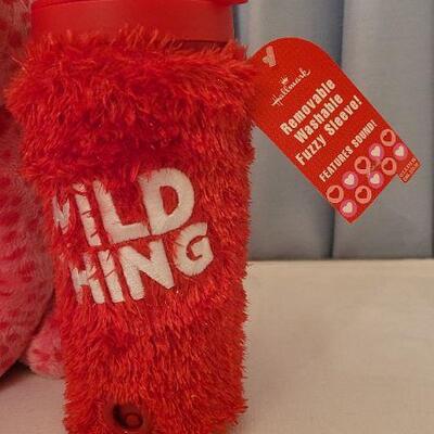 Lot 116: New VALENTINES Gift Set feat. WORKING "Wild Thing" Thermos 