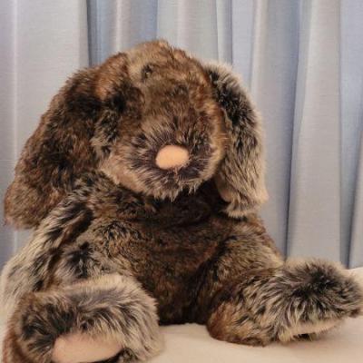 Lot 117: New DOUGLAS Large ULTRA PLUSH Stuffed Rabbit 