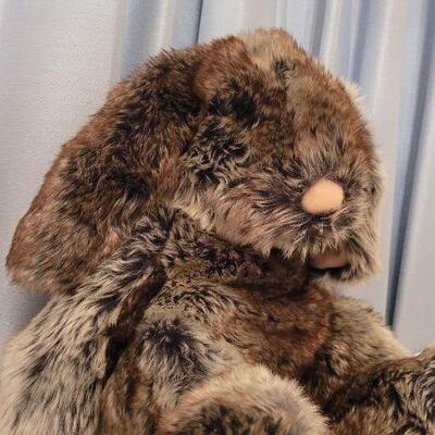 Lot 117: New DOUGLAS Large ULTRA PLUSH Stuffed Rabbit 