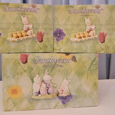 Lot 128: (3) New Dept. 56 SNOWBABIES Figures 