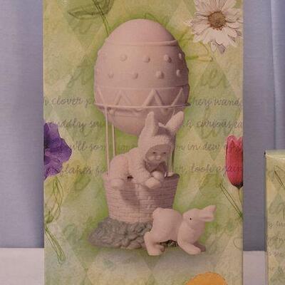 Lot 131: (2) New Dept. 56 SNOWBABIES Figures