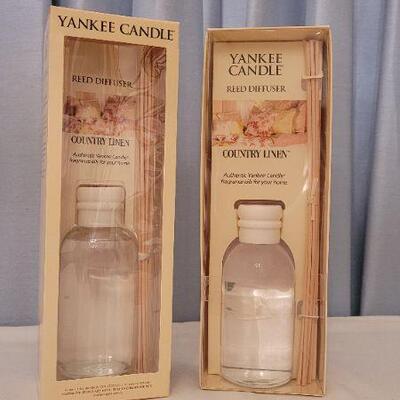 Lot 146: (2) New Yankee Candle COUNTRY LANE Scent Reed Diffusers