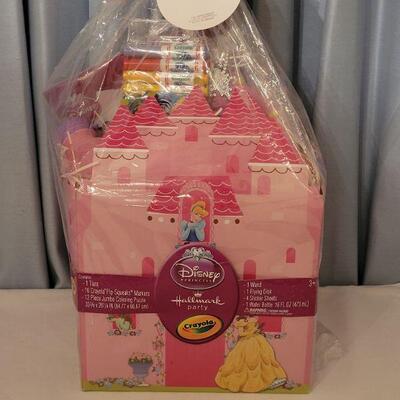 Lot 150: New Disney Princess Gift Pack