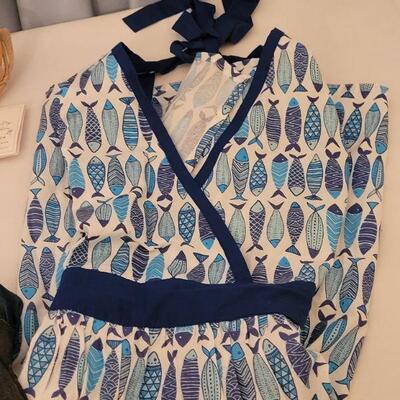 Lot 164: (3) New Aprons