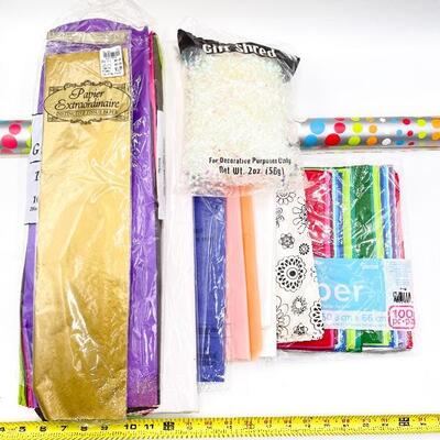 GIFT WRAPPING LOT (LOT #60)
