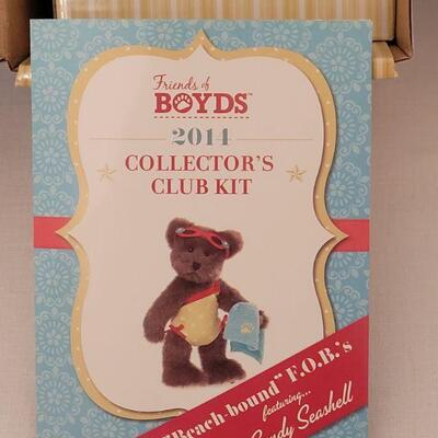 Lot 179: NEW Boyd's Bear Collector's Club Kit