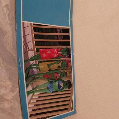 Lot 186: NEW Wind Sock Bathing Beauties 