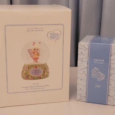 Lot 196: NEW (2) Precious Moments