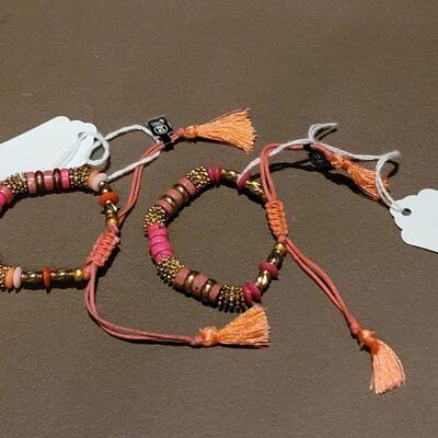 Lot 202: (2) New Bracelets 