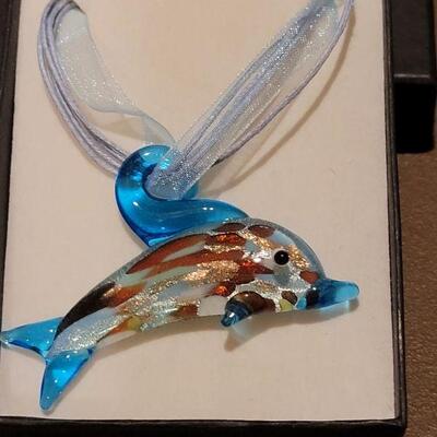 Lot 204: NEW Glass Dolphin Pendant Necklace and Glass Bead Bracelet 