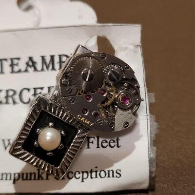 Lot 215: NEW Artist Made Steampunk Cufflinks 