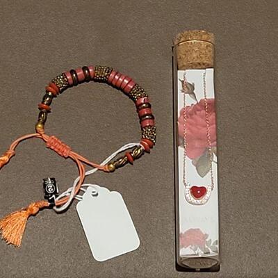 Lot 221: NEW Charm Pulls and Bracelets 