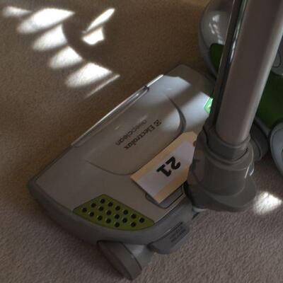 LOT 21 ELECTROLUX DEEP CLEAN CANISTER VACUUM