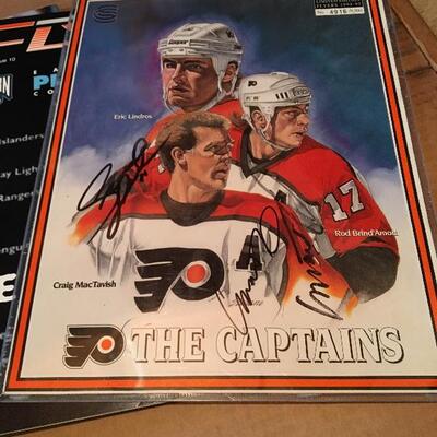 1990s â€œLegion of Doomâ€ with Philadelphia Flyers Autographs. LOT 4