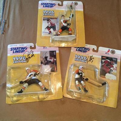 3 pc Legion of Doom 1996 Starting Lineup Action Figures with Two Autographs. LOT 15