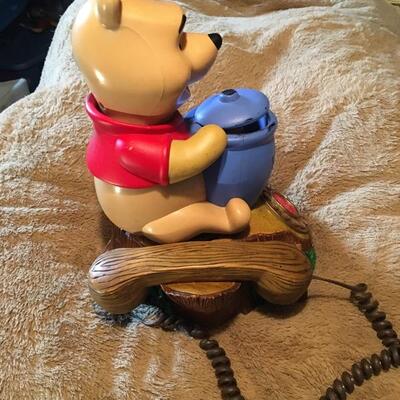 Disney Winnie The Pooh Vintage Phone 12â€. LOT 31