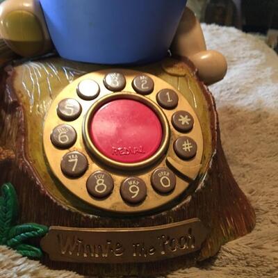 Disney Winnie The Pooh Vintage Phone 12â€. LOT 31