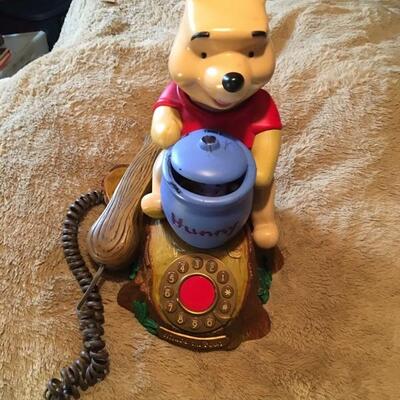 Disney Winnie The Pooh Vintage Phone 12â€. LOT 31