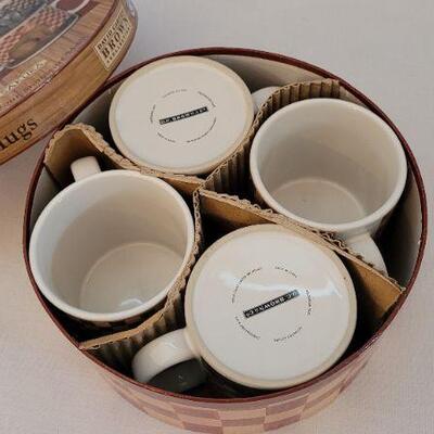 Lot 4: New Set of 4 SAKURA Country Kittens Coffee Hot Cocoa Mugs