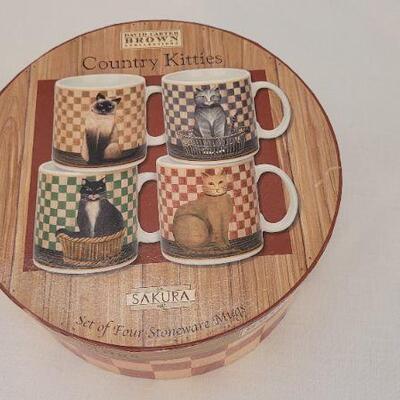 Lot 4: New Set of 4 SAKURA Country Kittens Coffee Hot Cocoa Mugs