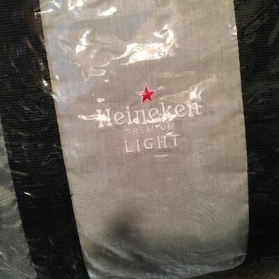 HEINEKEN Beer Advertising Blanket and Tin LOT 47