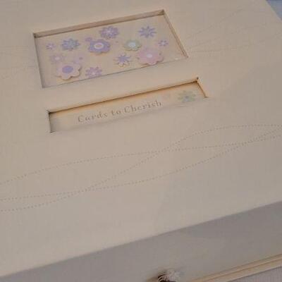 Lot 16: New HALLMARK Card and Memento Storage Box