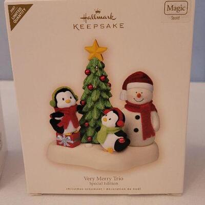 Lot 23: Assorted NEW HALLMARK Christmas Ornaments 
