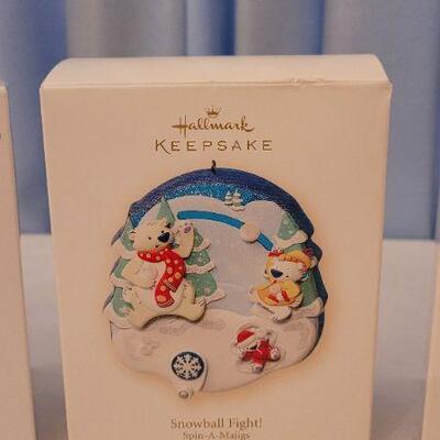 Lot 24: Assorted NEW HALLMARK Christmas Ornaments 