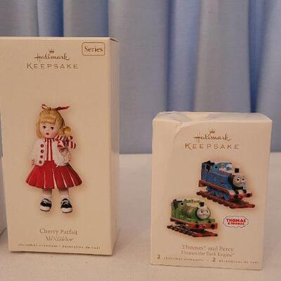 Lot 25: Assorted NEW HALLMARK Christmas Ornaments 