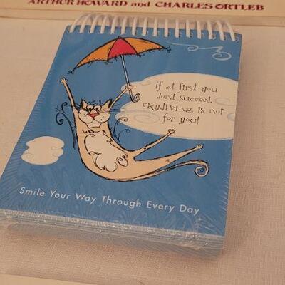 Lot 31: Assorted Cat Themed Books 