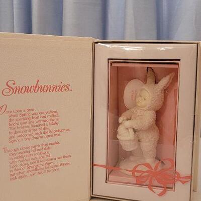 Lot 32: (2) New Vintage Retired Dept. 56 SNOWBABIES Figures