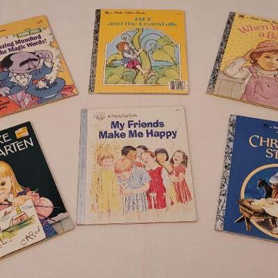 Lot 34: Assorted Vintage Unsigned LITTLE GOLDEN BOOKS