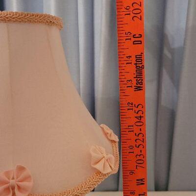 Lot 38: Vintage Disney Princess Children's Table Lamp TESTED A+