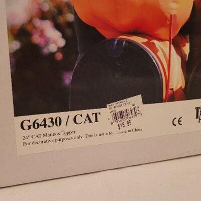 Lot 40: New Halloween Cat Mailbox Deco
