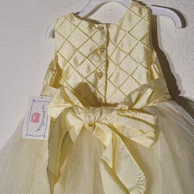 Lot 45: New Size 4 Children's Yellow Dress 