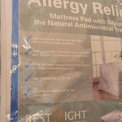 Lot 54: New REST RIGHT Full Size Allergy Relief Mattress Pad