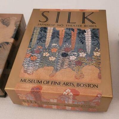Lot 69: Assorted NEW Museum of Fine Art Notecard Sets