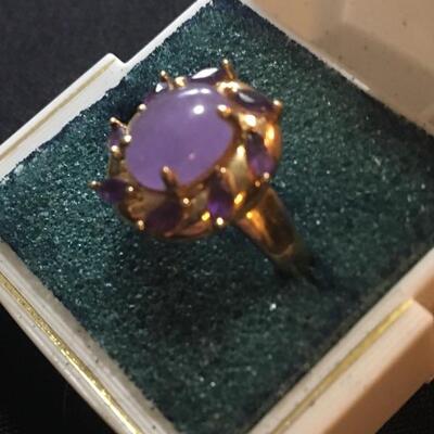 Antique 14k Gold Ring with Purple Jade and Amethysts. Size 8. LOT 62