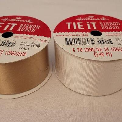 Lot 71: (5) Assorted NEW HALLMARK Ribbon