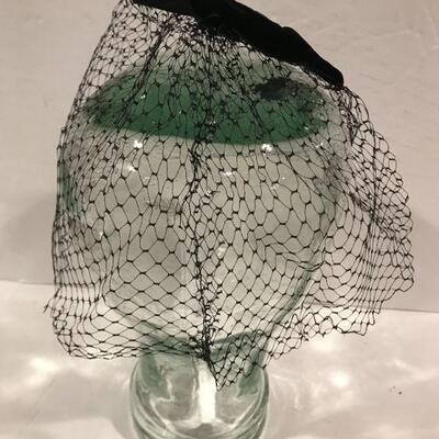 Vintage  Head / Hat Veil