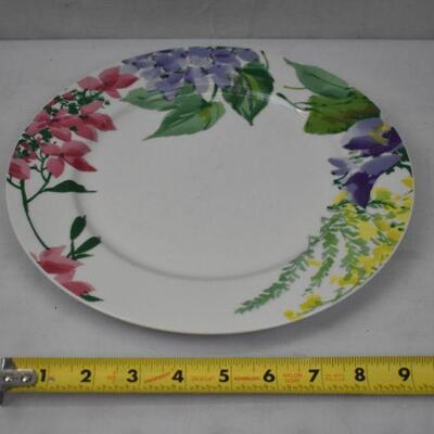 34 Floral Kitchenware: 11 large plate, 12 bowl, 11 small plate - Good Condition